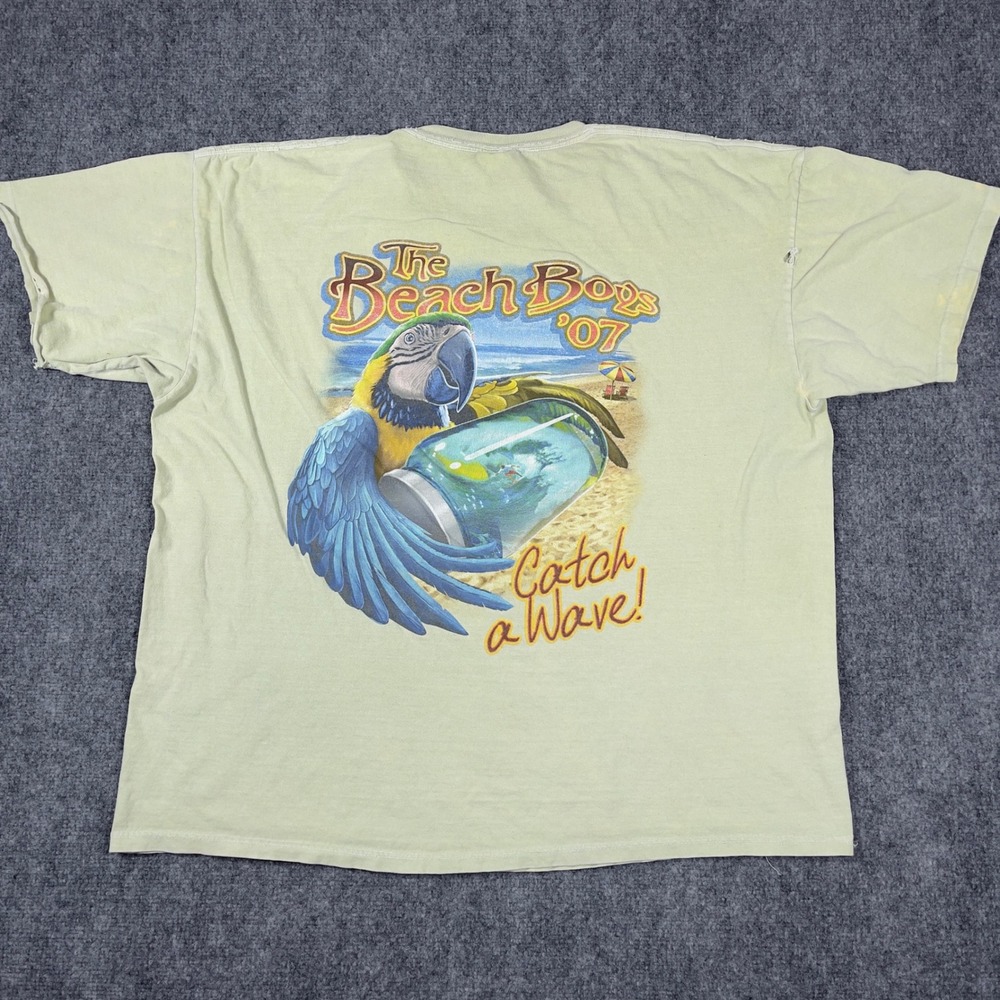 Vintage The Beach Boys T-Shirt Mens XL Green Distressed 2007 Tour Catch A Wave